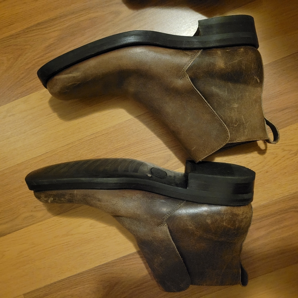 Gucci boots